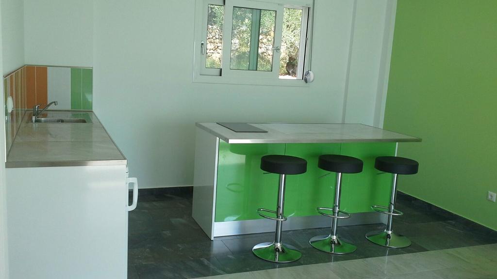 Shiraz Apartment Kalamata