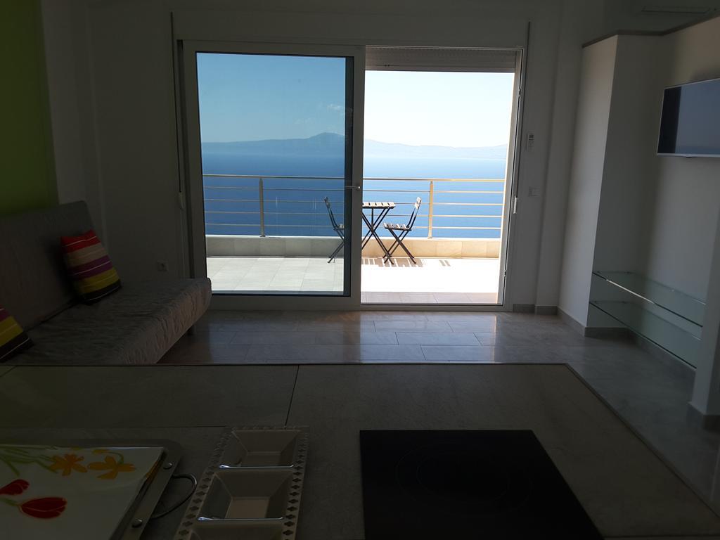 Shiraz Kalamata